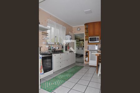 Casa à venda com 180m², 4 quartos e 3 vagasCozinha