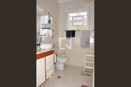 Casa à venda com 180m², 4 quartos e 3 vagasBanheiro/Quarto