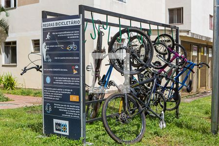 Apartamento para alugar com 45m², 2 quartos e 1 vaga Apartamento para alugar com 45m², 2 quartos e 1 vagaÁrea Comum - Bicicletário