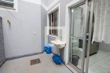 Apartamento para alugar com 45m², 2 quartos e 1 vaga Apartamento para alugar com 45m², 2 quartos e 1 vagaÁrea de Serviço