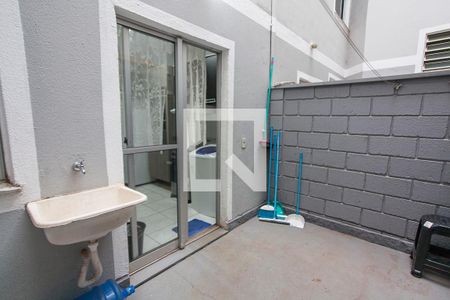 Apartamento para alugar com 45m², 2 quartos e 1 vaga Apartamento para alugar com 45m², 2 quartos e 1 vagaÁrea de Serviço