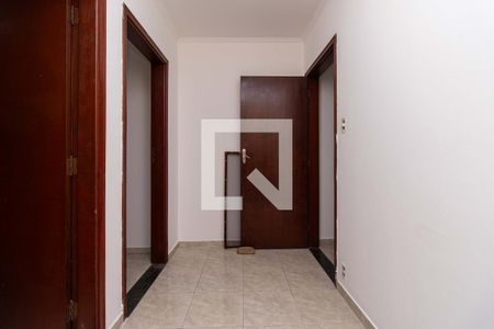 Casa à venda com 340m², 3 quartos e 5 vagasCorredor