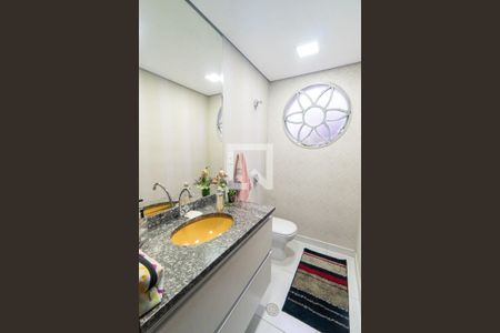 Casa à venda com 208m², 3 quartos e 2 vagas Casa à venda com 208m², 3 quartos e 2 vagasLavabo