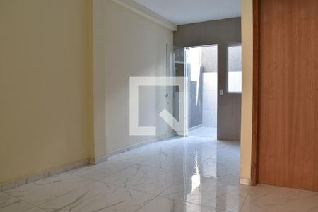 Sala/Cozinha de casa de condomínio para alugar com 1 quarto, 51m² em Campo Comprido, Curitiba