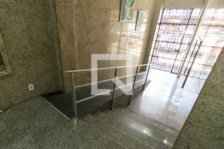 Apartamento à venda com 70m², 2 quartos e sem vagaÁrea comum - Portaria