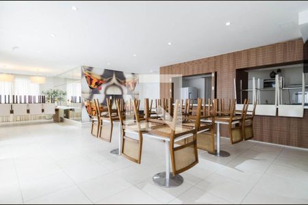 Apartamento à venda com 70m², 2 quartos e 1 vaga Apartamento à venda com 70m², 2 quartos e 1 vagaÁrea comum - Salão de festas