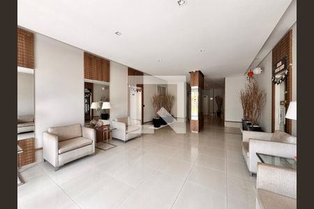 Apartamento à venda com 70m², 2 quartos e 1 vaga Apartamento à venda com 70m², 2 quartos e 1 vagaHall social