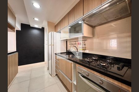 Apartamento à venda com 70m², 2 quartos e 1 vaga Apartamento à venda com 70m², 2 quartos e 1 vagaCozinha