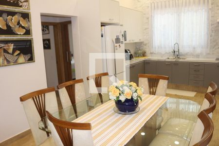 Casa à venda com 185m², 3 quartos e 5 vagasSala de Jantar