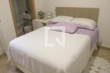 Casa à venda com 185m², 3 quartos e 5 vagasSuíte 2