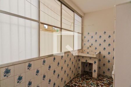 Apartamento à venda com 147m², 3 quartos e 1 vagaÁrea de Serviço