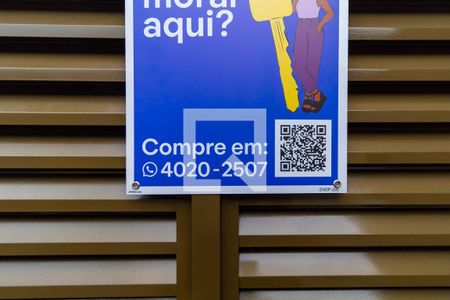 Casa à venda com 144m², 2 quartos e 3 vagas Casa à venda com 144m², 2 quartos e 3 vagasPlaquinha