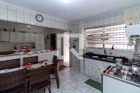 Casa à venda com 144m², 2 quartos e 3 vagas Casa à venda com 144m², 2 quartos e 3 vagasCozinha