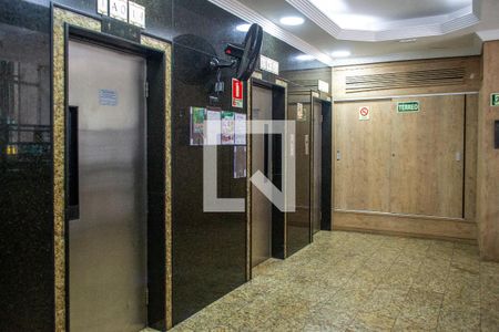 Studio à venda com 22m², 1 quarto e sem vaga Studio à venda com 22m², 1 quarto e sem vagaElevadores