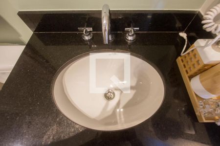 Pia de kitnet/studio para alugar com 1 quarto, 27m² em Jardim das Acacias, São Paulo