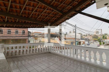 Casa para alugar com 85m², 3 quartos e 1 vagaTerraço