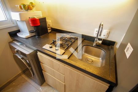 Apartamento à venda com 32m², 1 quarto e 1 vaga Apartamento à venda com 32m², 1 quarto e 1 vagaCozinha e Área de Serviço