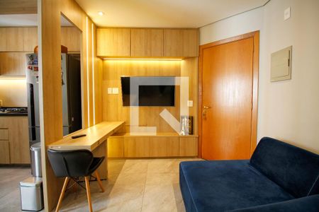 Sala (Mesa Fechada) de apartamento à venda com 1 quarto, 32m² em Jardim Paulista, São Paulo