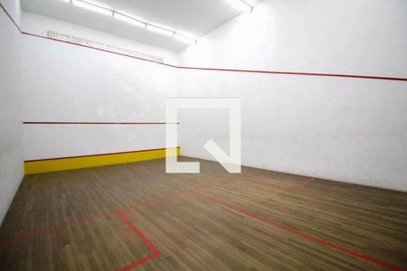 Apartamento à venda com 32m², 1 quarto e 1 vaga Apartamento à venda com 32m², 1 quarto e 1 vagaÁrea Comum - Quadra Squash