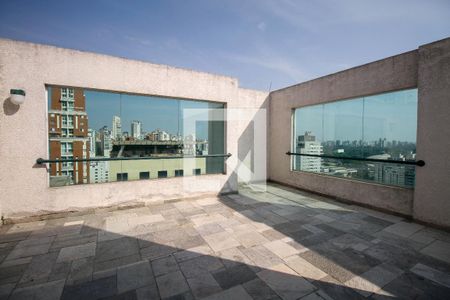 Apartamento à venda com 32m², 1 quarto e 1 vaga Apartamento à venda com 32m², 1 quarto e 1 vagaÁrea Comum - Salão de Festas (Área Externa)