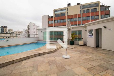 Apartamento à venda com 32m², 1 quarto e 1 vaga Apartamento à venda com 32m², 1 quarto e 1 vagaÁrea Comum - Piscina