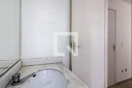 Apartamento para alugar com 57m², 2 quartos e 1 vagabanheiro na suíte