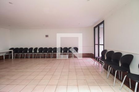 Apartamento para alugar com 118m², 3 quartos e 1 vagaCondomínio - Salão de Festas