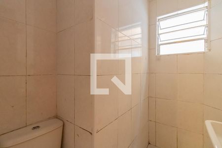 Banheiro de apartamento à venda com 1 quarto, 62m² em Jardim Santa Mena, Guarulhos