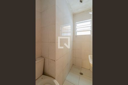 Banheiro de apartamento à venda com 1 quarto, 62m² em Jardim Santa Mena, Guarulhos