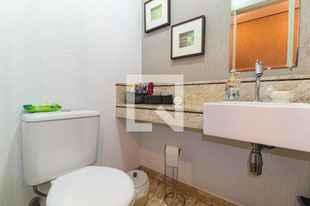 Casa à venda com 150m², 4 quartos e 2 vagasLavabo