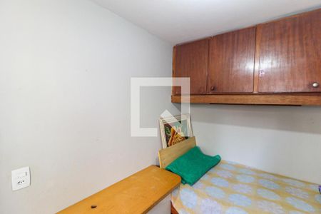 Casa à venda com 150m², 4 quartos e 2 vagasQuarto Serviço