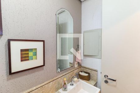 Casa à venda com 150m², 4 quartos e 2 vagasLavabo