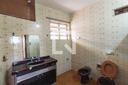 Casa para alugar com 130m², 2 quartos e 1 vagaBanheiro
