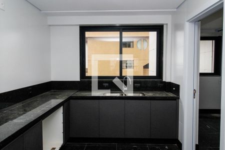 Apartamento para alugar com 150m², 2 quartos e 4 vagasCozinha
