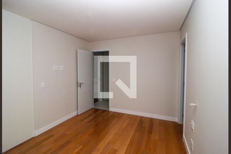 Apartamento para alugar com 150m², 2 quartos e 4 vagasQuarto 1