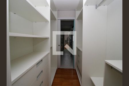 Apartamento para alugar com 150m², 2 quartos e 4 vagasCorredor 