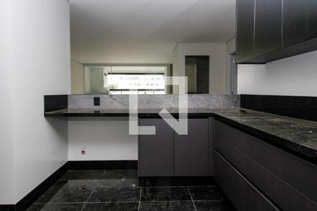 Apartamento para alugar com 150m², 2 quartos e 4 vagasCozinha