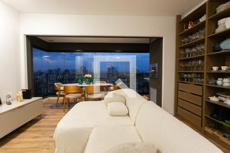 Sala de apartamento à venda com 2 quartos, 73m² em Vila Esperança, São Paulo