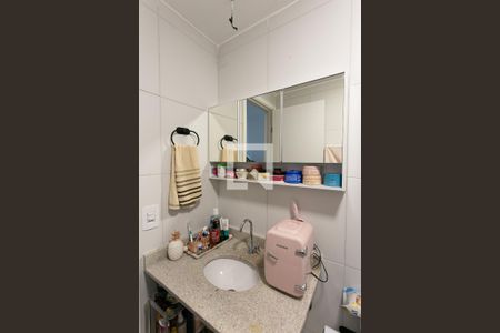 Apartamento à venda com 73m², 2 quartos e 1 vaga Apartamento à venda com 73m², 2 quartos e 1 vagaBanheiro da Suíte