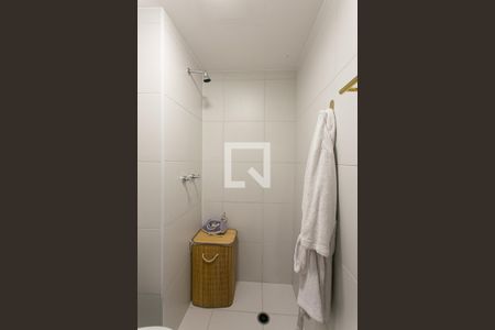 Apartamento à venda com 73m², 2 quartos e 1 vaga Apartamento à venda com 73m², 2 quartos e 1 vagaBanheiro