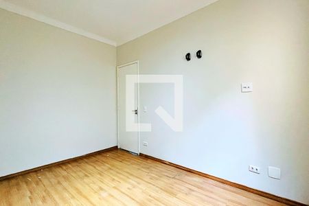 Quarto 2 de apartamento para alugar com 2 quartos, 54m² em Vila das Bandeiras, Guarulhos