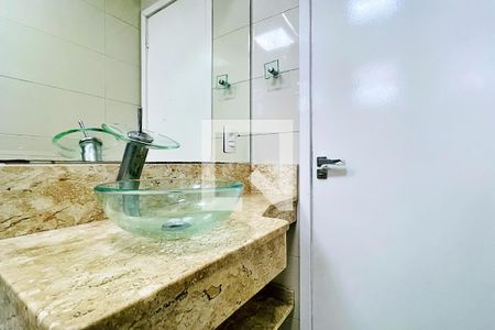 Apartamento para alugar com 54m², 2 quartos e 1 vagaBanheiro