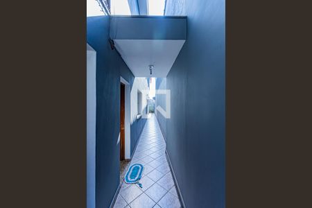 Corredor de casa à venda com 3 quartos, 50m² em Jardim Monjolo, São Paulo