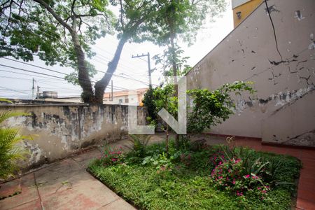 Casa à venda com 132m², 3 quartos e 3 vagasQuintal