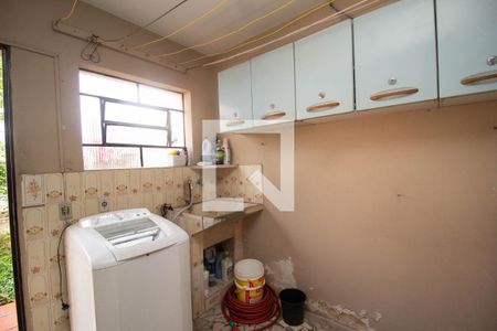 Casa à venda com 132m², 3 quartos e 3 vagasÁrea de Serviço