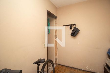 Casa à venda com 132m², 3 quartos e 3 vagasQuarto de Serviço