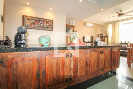 Apartamento à venda com 98m², 3 quartos e sem vagaCozinha