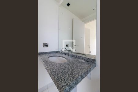 Apartamento para alugar com 69m², 1 quarto e 1 vagaSuíte - Banheiro