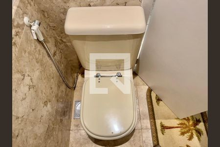 Apartamento à venda com 220m², 4 quartos e 3 vagasLavabo