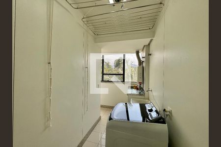 Apartamento à venda com 220m², 4 quartos e 3 vagasÁrea de Serviço